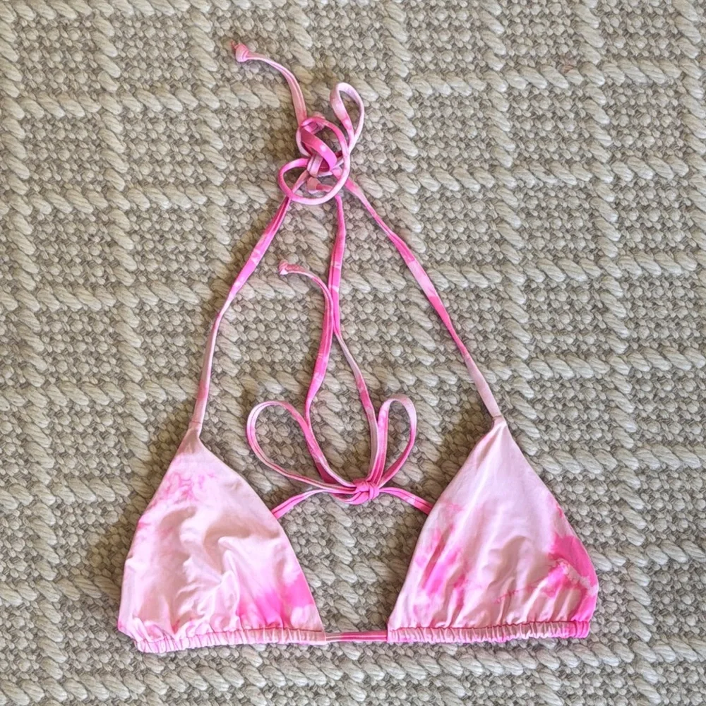 Frankie’s Bikini’s - Triangle Bikini Top Pink Tie-Dye - Size: Large